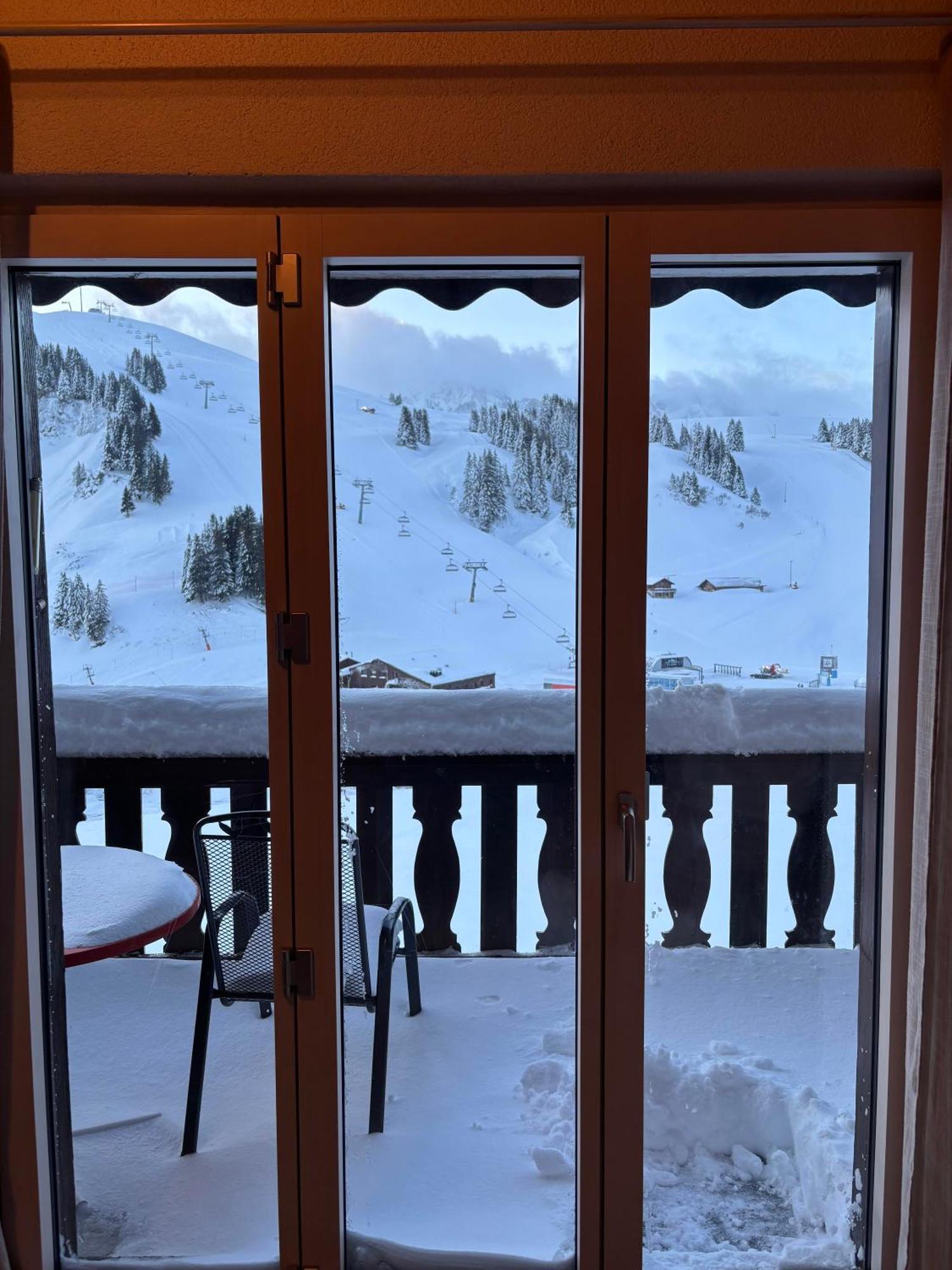 Chalet Les Rhodos Appartement Le Yeti 莱斯·克洛塞特斯 外观 照片